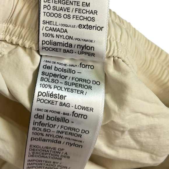 Puma Women’s Turn It Up Cargo Track Pants Y2k Style Nylon Pants Mini Logo Medium - Picture 6 of 8